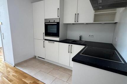 Haus Hanau - 2 Zimmer, 42 m&sup2;, 608&euro; | Angebot:24800005