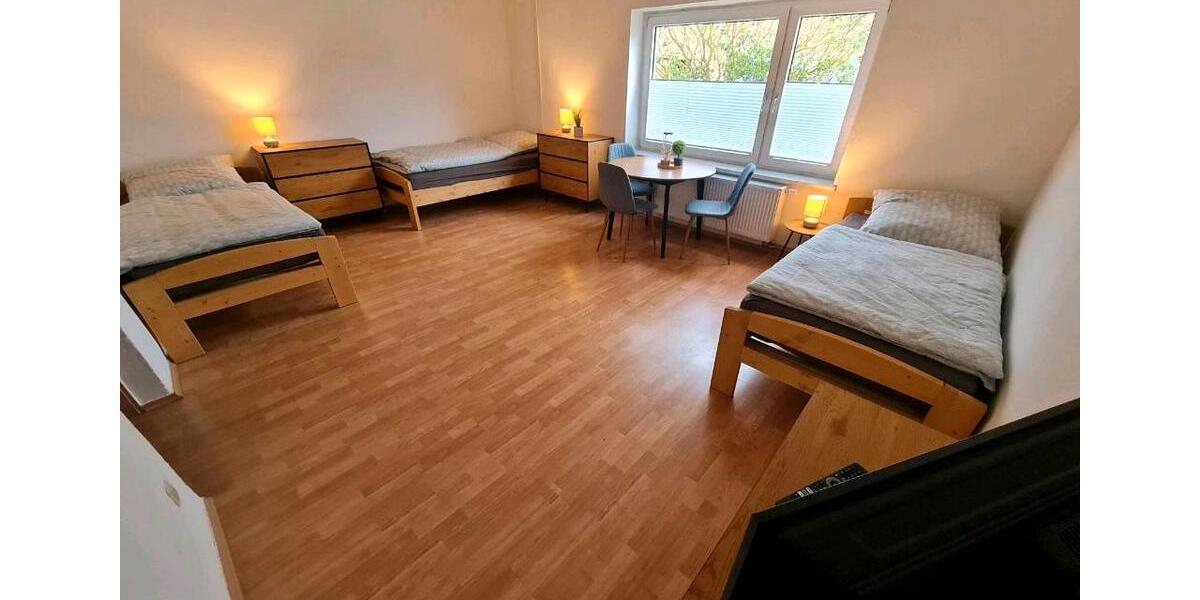 Wohnen auf Zeit Broderstorf - 3 Zimmer, 15 m&sup2;, 25&euro; | Angebot:24447568