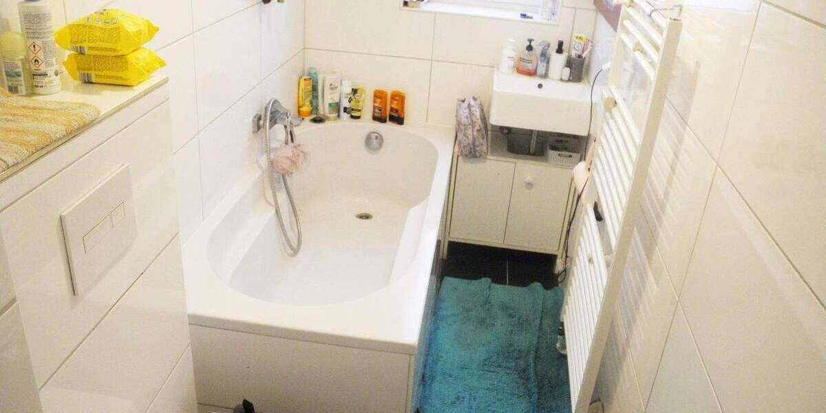 Modernisierte 2,5 Zimmer Wohnung mit Einbauküche 2 zimmer