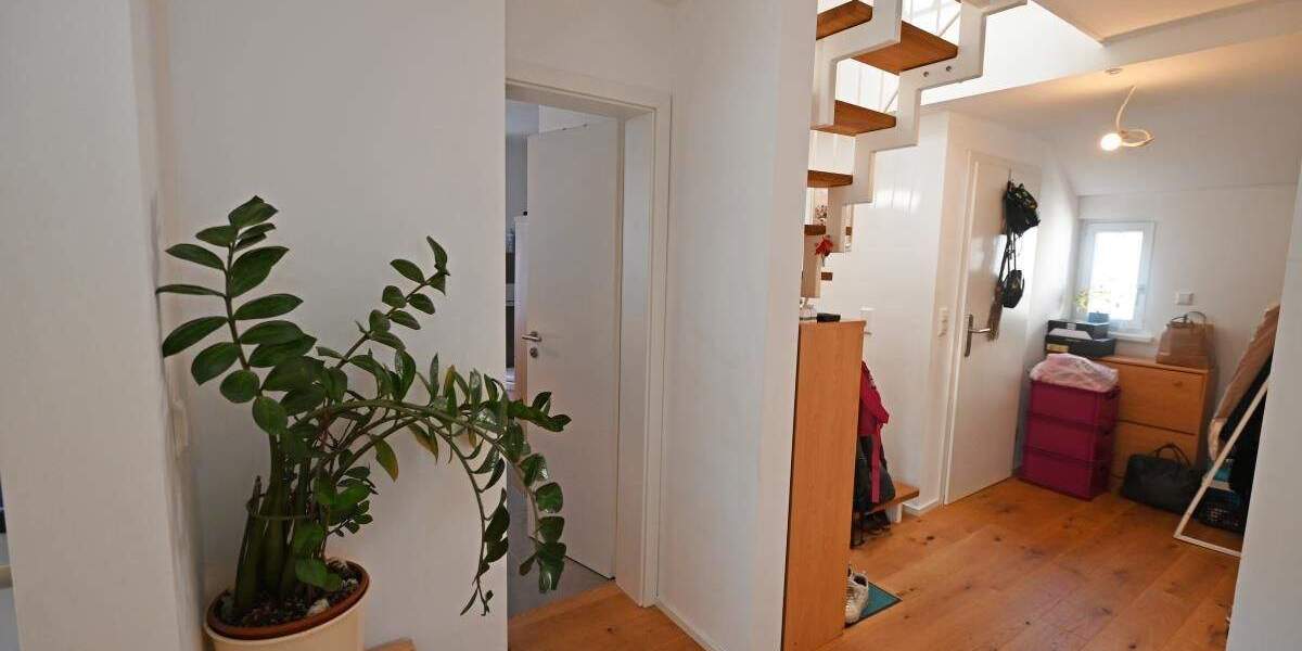 Etagenwohnung Freudenstadt - 3 Zimmer, 88 m&sup2;, 845&euro; | Angebot:25662462