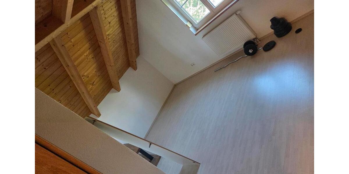 Etagenwohnung Kempten (Allgäu) - 1 Zimmer, 126 m&sup2;, 490&euro; | Angebot:24829087