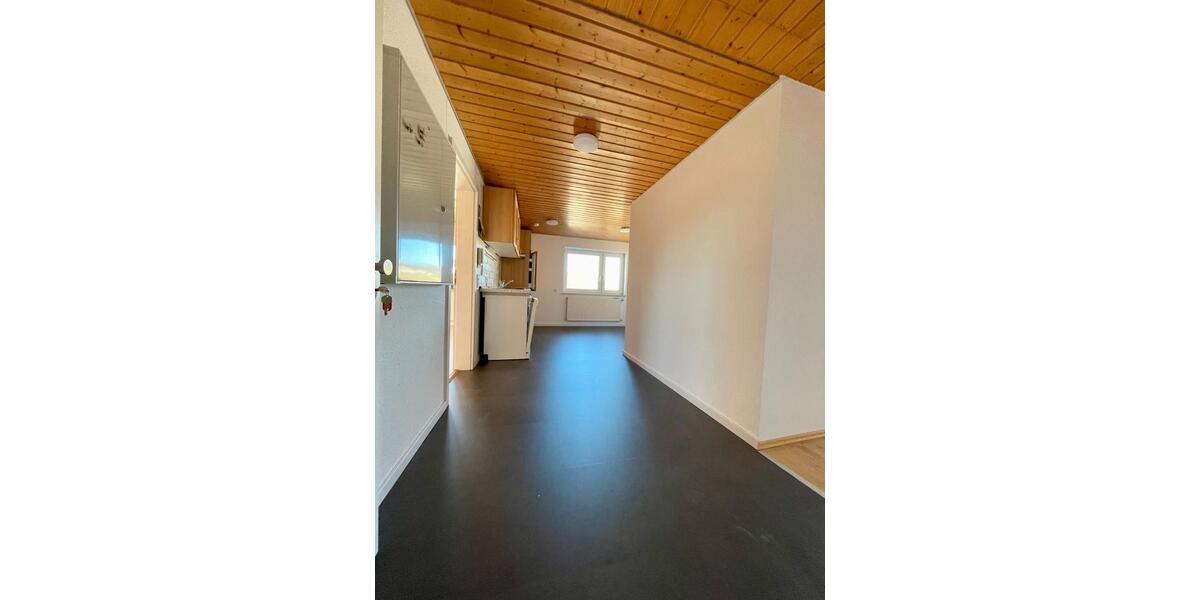 Dachgeschoßwohnung Burladingen - 1.5 Zimmer, 45 m&sup2;, 450&euro; | Angebot:26012921
