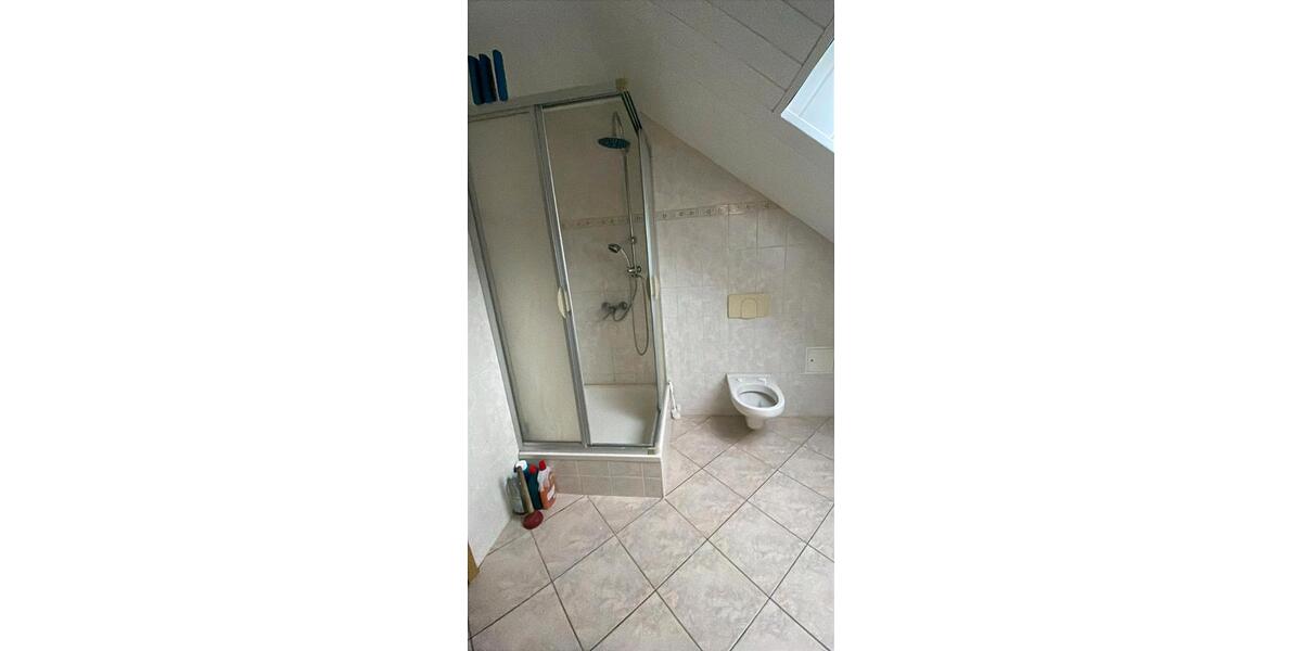 Dachgeschoßwohnung Reichenbach im Vogtland - 2 Zimmer, 45 m&sup2;, 400&euro; | Angebot:24535100
