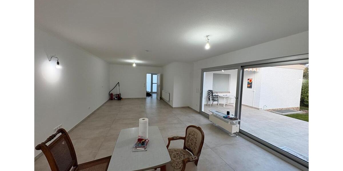 Bungalow Darmstadt Arheilgen - 3 Zimmer, 105 m&sup2;, 2.200&euro; | Angebot:24717808