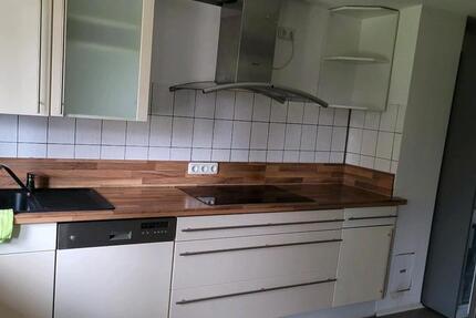 Haus Neuried - 6 Zimmer, 150 m&sup2;, 1.500&euro; | Angebot:24989274
