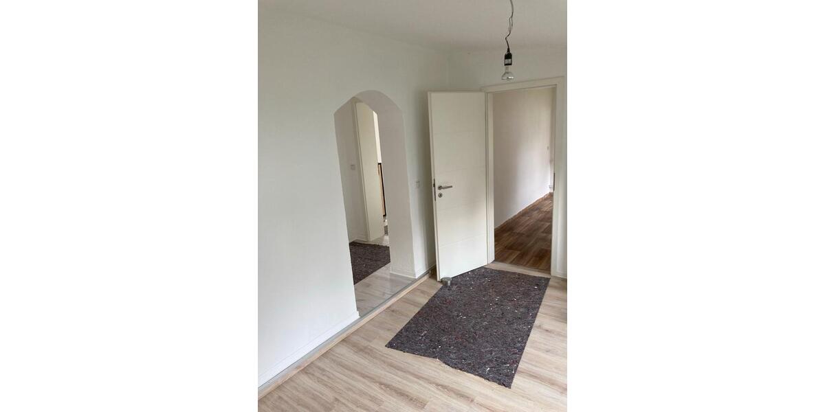 Einfamilienhaus Lindow (Mark) - 5 Zimmer, 90 m&sup2;, 1.100&euro; | Angebot:26278391