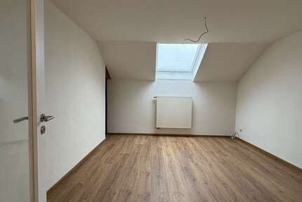 Wohnung Aichen - 2 Zimmer, 75 m&sup2;, 575&euro; | Angebot:26028017