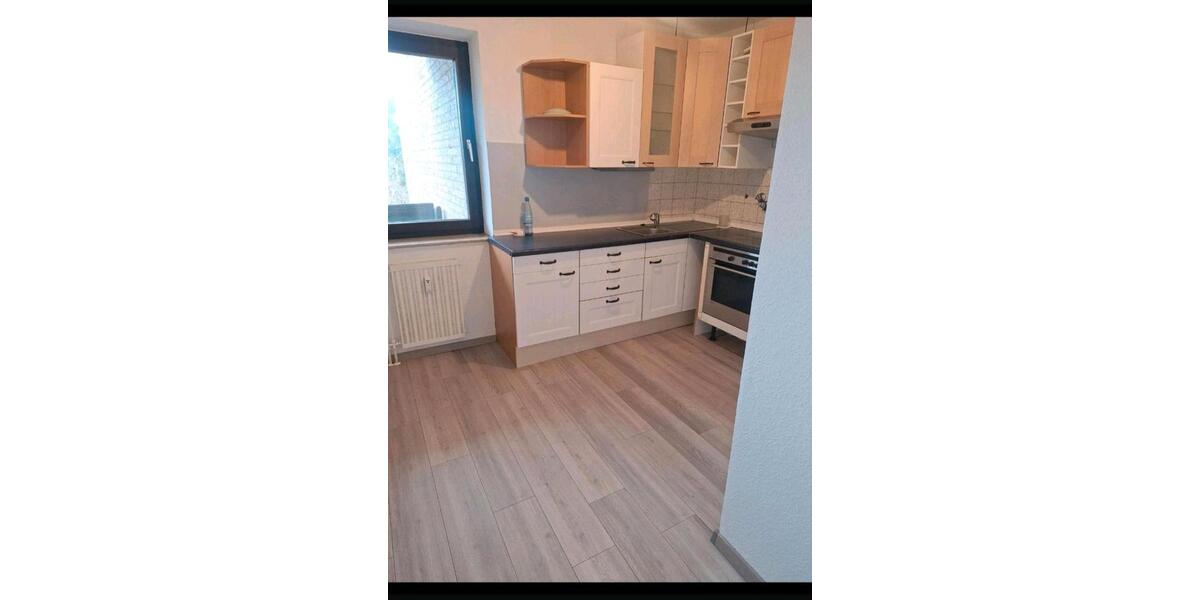 Etagenwohnung Oberhausen Schmachtendorf - 1.5 Zimmer, 42 m&sup2;, 154&euro; | Angebot:25100423