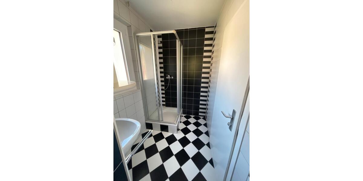 Etagenwohnung Schramberg - 2.5 Zimmer, 70 m&sup2;, 600&euro; | Angebot:26483169