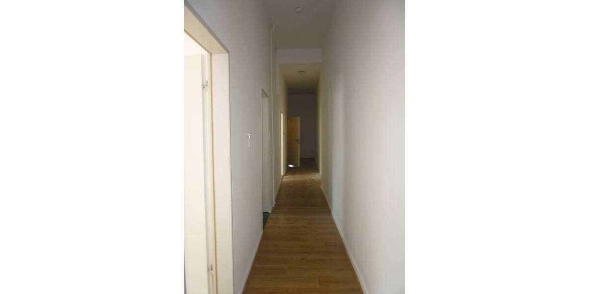Etagenwohnung Wilhelmshaven Innenstadt - 4 Zimmer, 135 m&sup2;, 820&euro; | Angebot:25696194