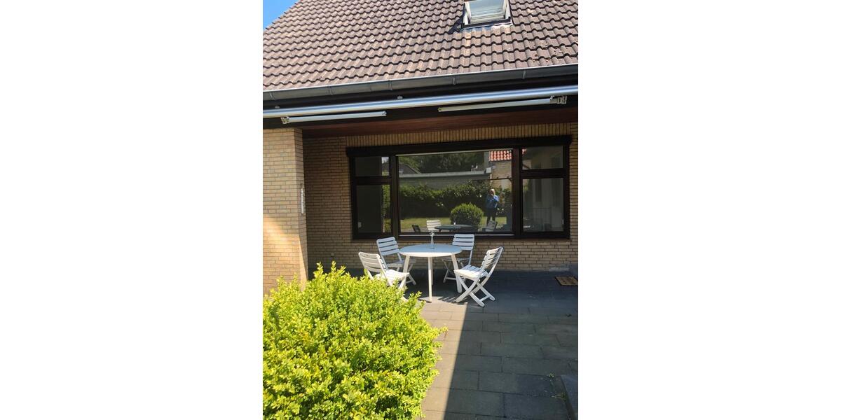 Erdgeschoßwohnung Kiel Friedrichsort - 5 Zimmer, 150 m&sup2;, 1.800&euro; | Angebot:25392345