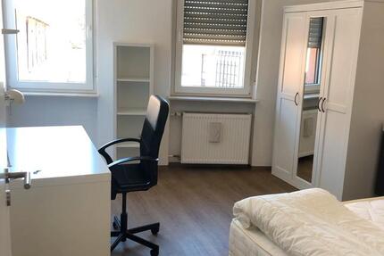 Wohnen auf Zeit Edenkoben - 7 Zimmer, 15 m&sup2;, 380&euro; | Angebot:24752834