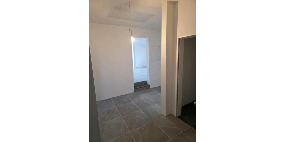 Dachgeschoßwohnung Voltlage - 3 Zimmer, 95 m&sup2;, 900&euro; | Angebot:25722207