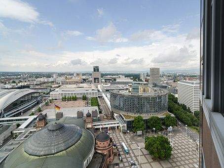 Flexible Büros im Wahrzeichen Frankfurts - im Messeturm - All-in-Miete zimmer