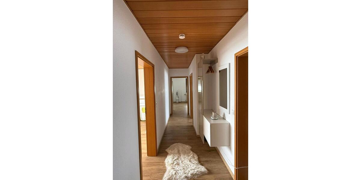 3 Zimmer Wohnung HELL DG EBK 73qm privat 3 zimmer