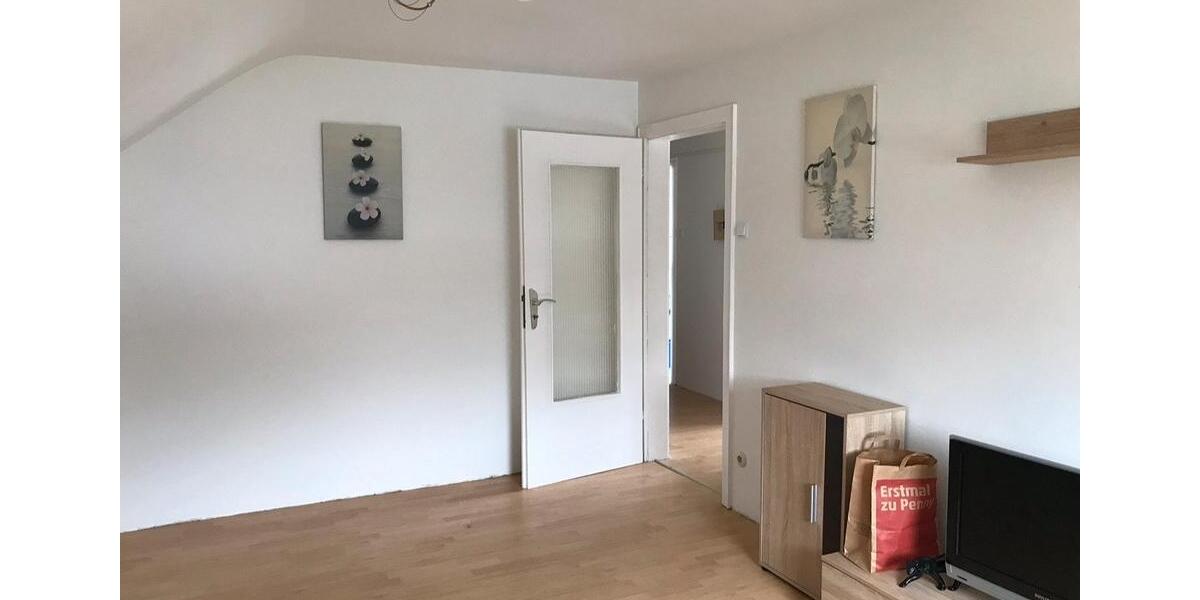 Dachgeschoßwohnung Heiligenhaus - 2 Zimmer, 48 m&sup2;, 350&euro; | Angebot:25102685