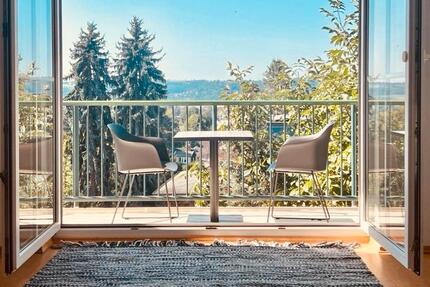 Top ausgestattete Wohnung mit Wasser-, und Fernblick zimmer