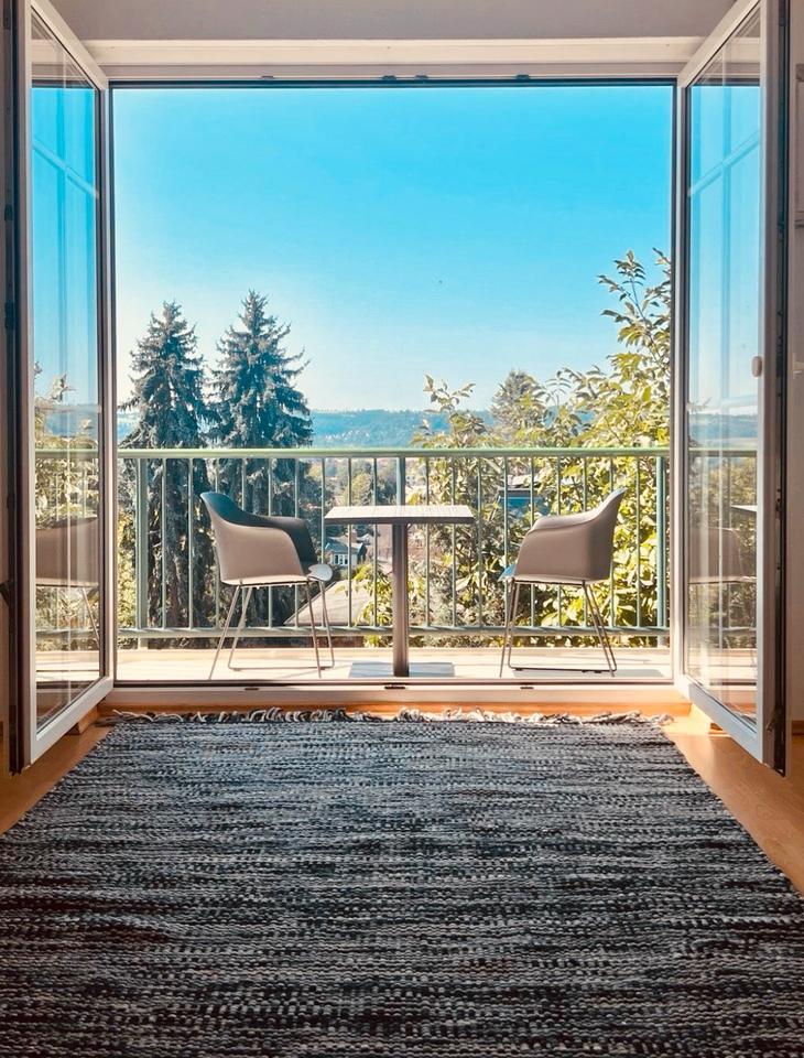Top ausgestattete Wohnung mit Wasser-, und Fernblick zimmer