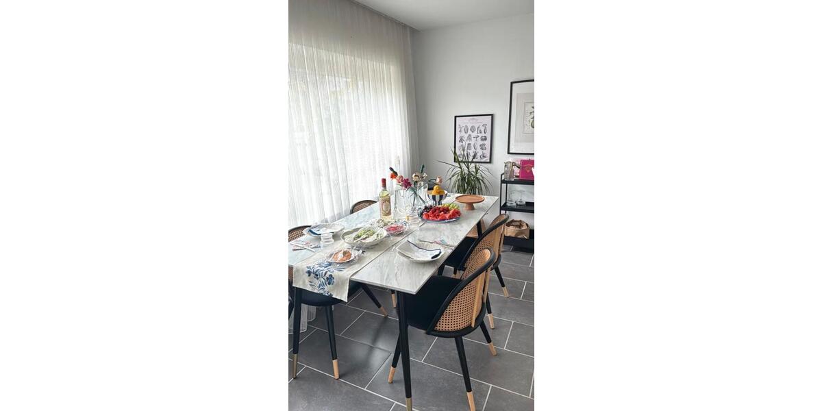 Erdgeschoßwohnung Rottenburg am Neckar - 3 Zimmer, 86 m&sup2;, 1.300&euro; | Angebot:26701929