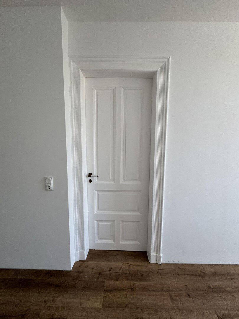 Noch verfügbar - Stilvolle 4-Zimmer-Altbauwohnung - Erstbezug nach hochwertiger Sanierung 4 zimmer