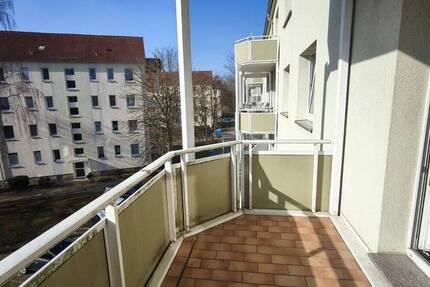 Wohnung Merseburg Kötzschen - 2 Zimmer, 41 m&sup2;, 280&euro; | Angebot:26641667