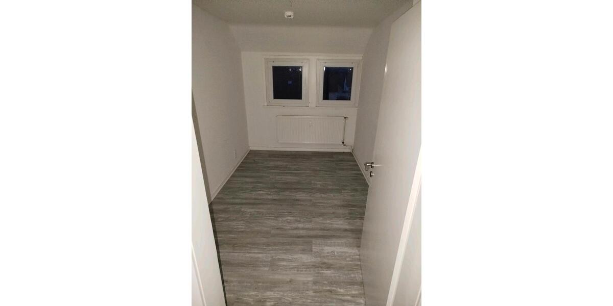 Etagenwohnung Seesen - 3 Zimmer, 60 m&sup2;, 400&euro; | Angebot:26179820