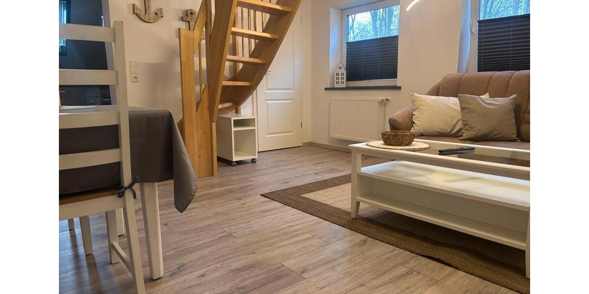 Dachgeschoßwohnung Lütjenburg - 1 Zimmer, 20 m&sup2;, 750&euro; | Angebot:25988115