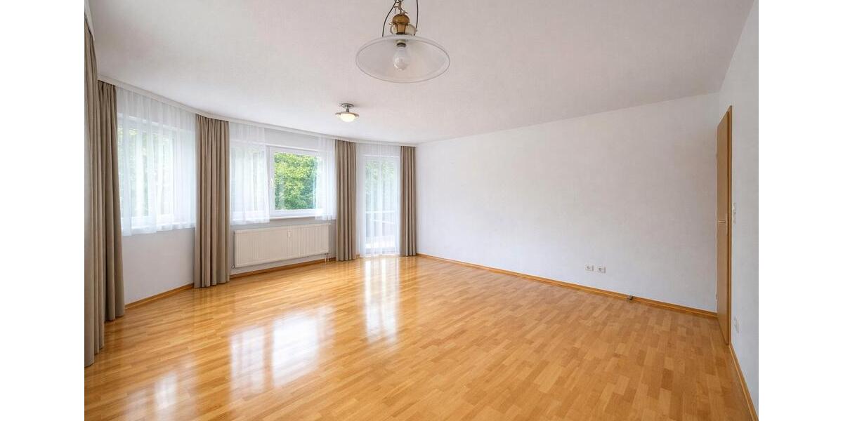Erdgeschoßwohnung Krumbach (Schwaben) - 3 Zimmer, 96 m&sup2;, 999&euro; | Angebot:26609489