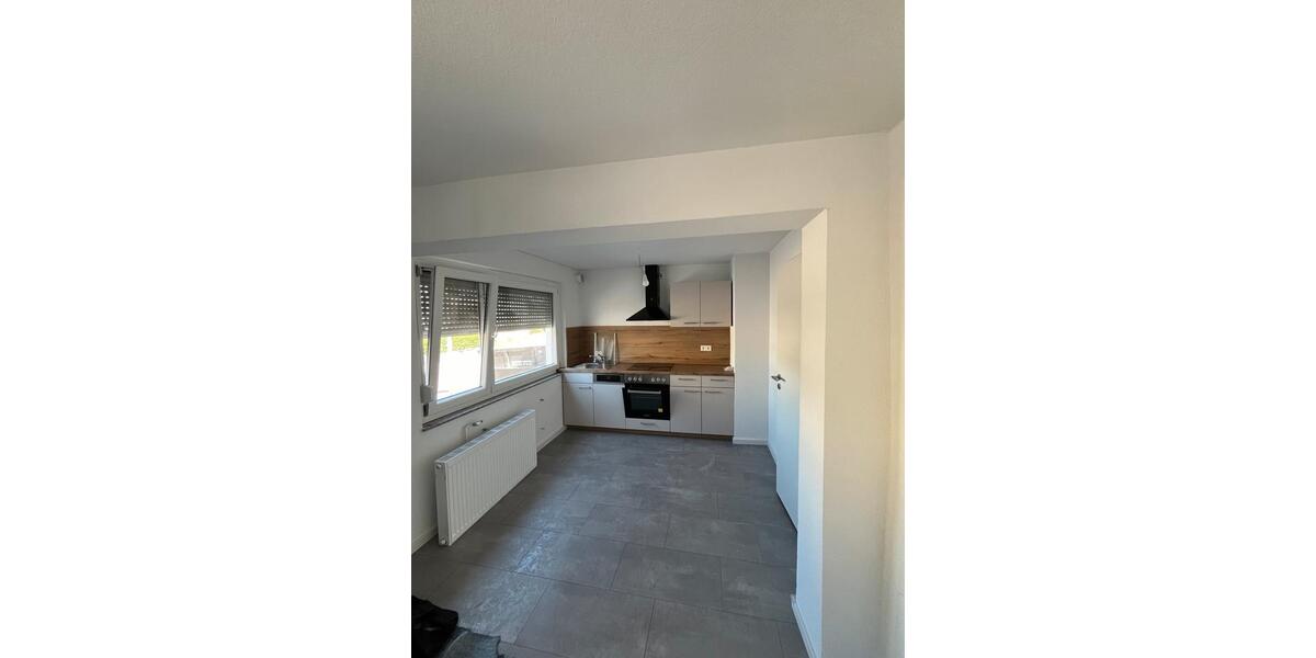 Erdgeschoßwohnung Villingendorf - 2.5 Zimmer, 70 m&sup2;, 900&euro; | Angebot:25170906