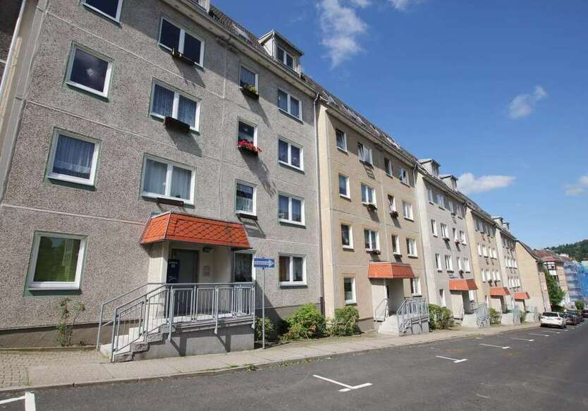 Wohnung zum Mieten in Suhl 313,29 € 50.87 m²