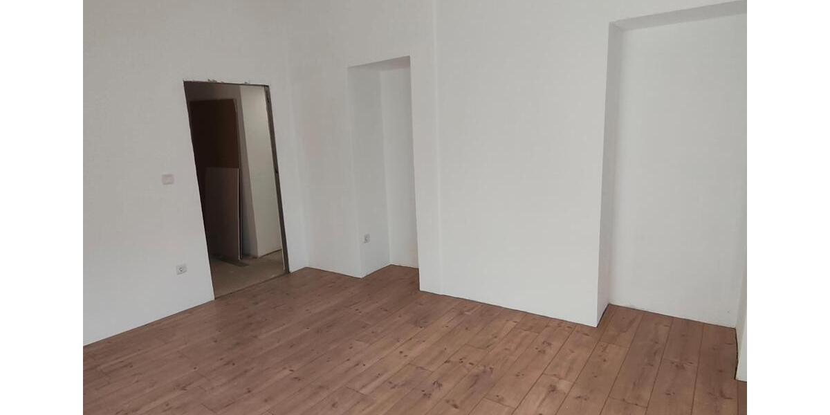 Erdgeschoßwohnung Essen Stadtbezirk VII - 5.5 Zimmer, 165 m&sup2;, 1.480&euro; | Angebot:26546105