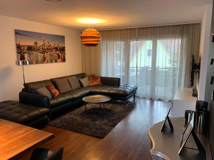 Neuwertige 4-Zimmerwohnung mit Balkon im Zentrum von Künzelsau