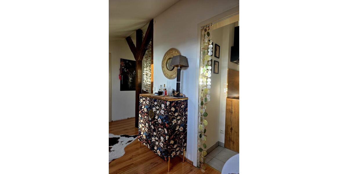 Dachgeschoßwohnung Schwerin - 1 Zimmer, 38 m&sup2;, 335&euro; | Angebot:26034232