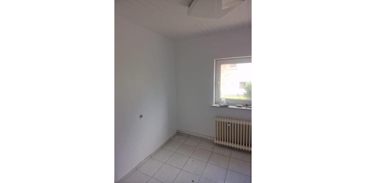 Etagenwohnung Leopoldshöhe - 1 Zimmer, 45 m&sup2;, 380&euro; | Angebot:26003697