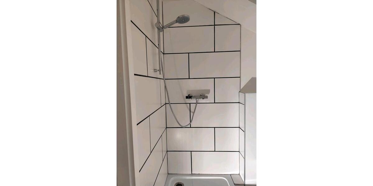 Dachgeschoßwohnung Iserlohn - 2 Zimmer, 49 m&sup2;, 520&euro; | Angebot:26453823