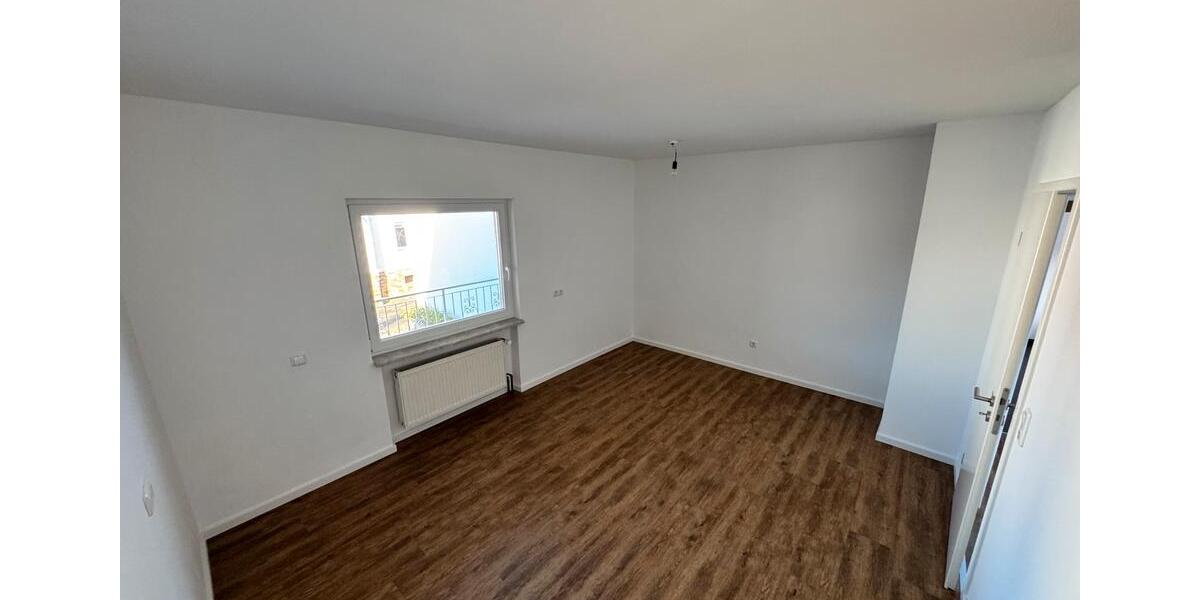 Exklusive, lichtdurchflutete 5,5 Zimmer-Wohnung - Saniert 5 zimmer