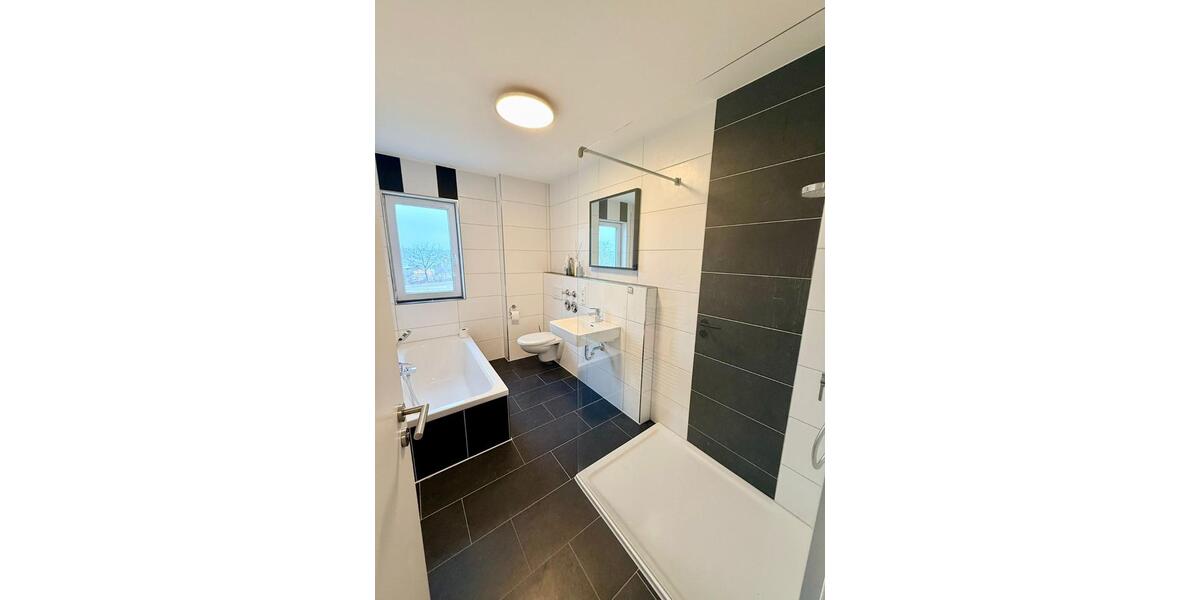 Helle 1-Zimmer-Wohnung in Regenstauf mit großzügiger Dachterrasse 1 zimmer