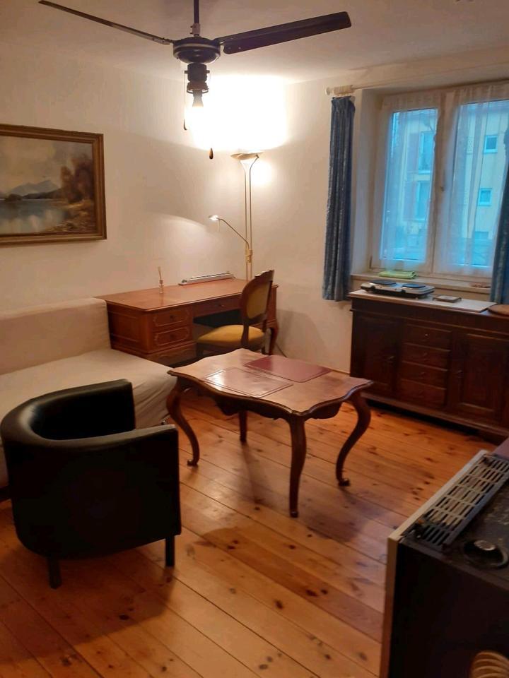 PrivatZimmer an Studentin in Harthof langfristig zu vermieten