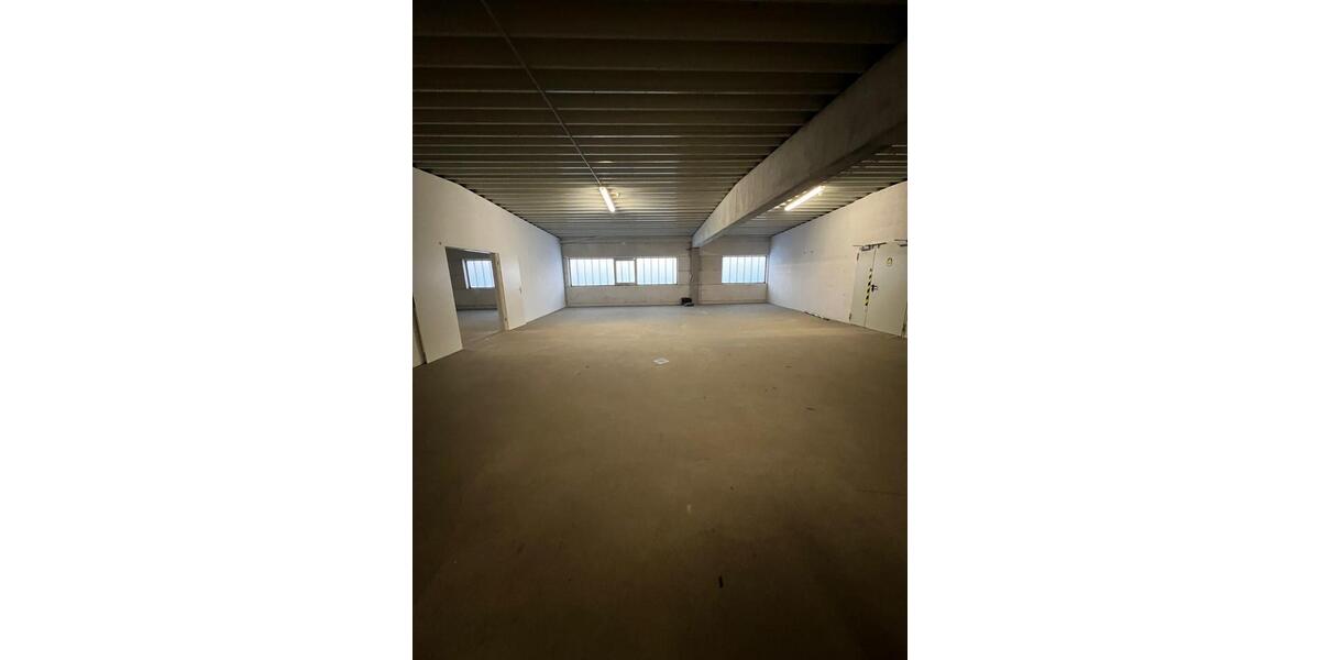 Gewerbeobjekt Schwerin Gartenstadt - 4&euro; | Angebot:24176871