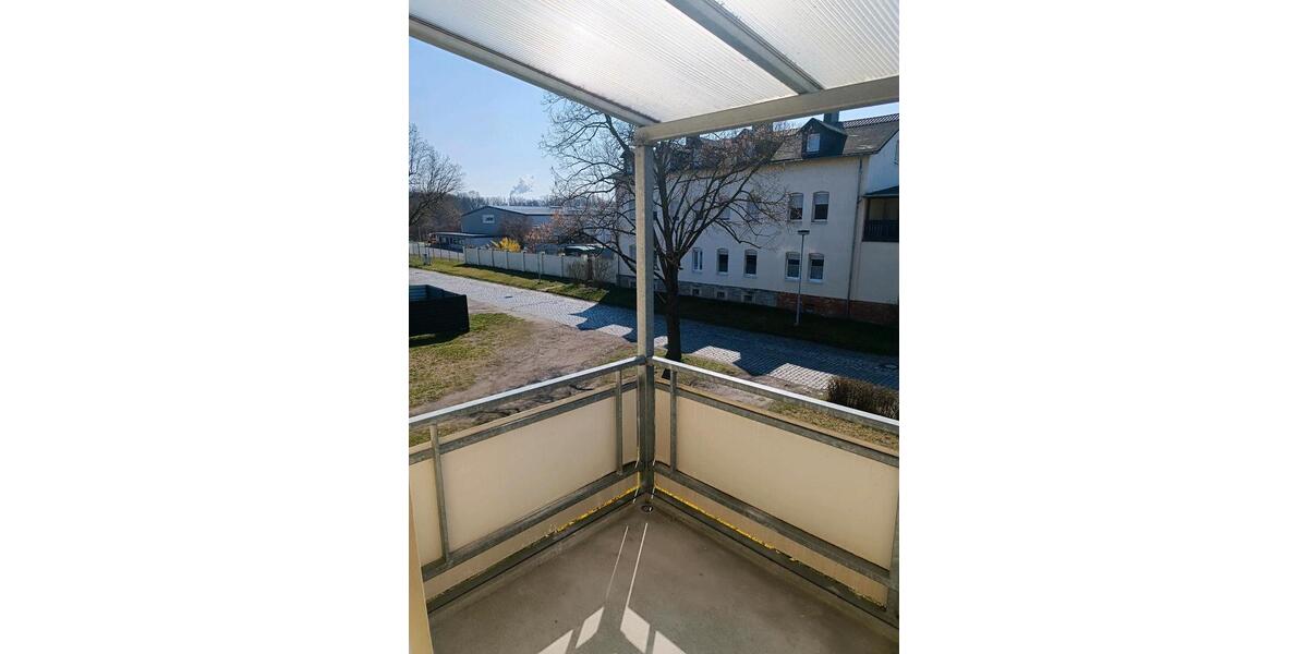 Etagenwohnung Teutschenthal - 3 Zimmer, 60 m&sup2;, 528&euro; | Angebot:25882969