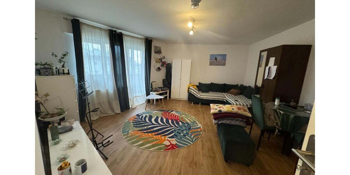 1-ZKB, Balkon in LU-Friesenheim–gepflegtes am Ruthenpl. 1 zimmer