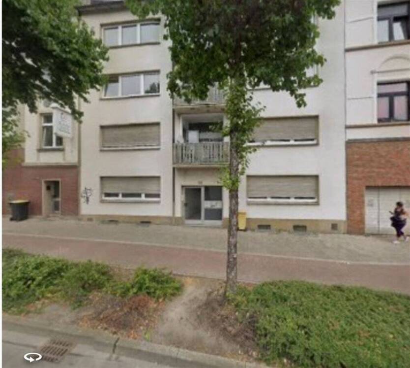 Etagenwohnung mit Balkon sucht neue Mieter