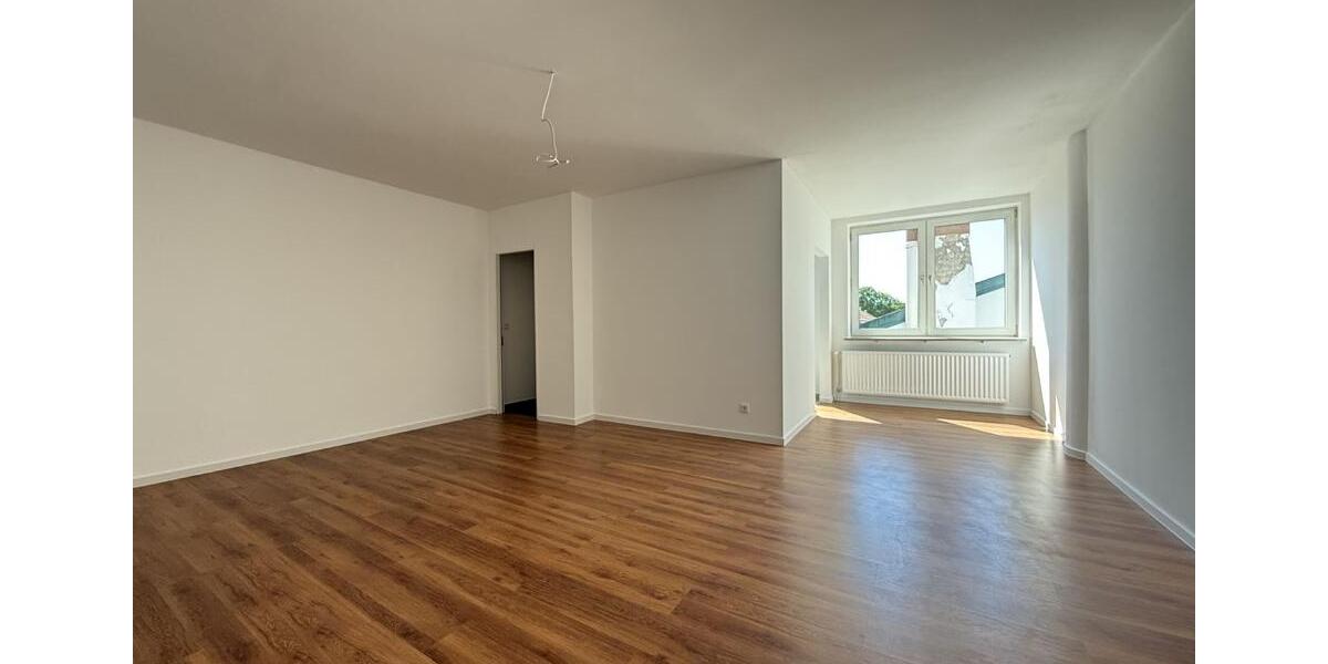 Etagenwohnung Lütjenburg - 3 Zimmer, 100 m&sup2;, 1.050&euro; | Angebot:22085478