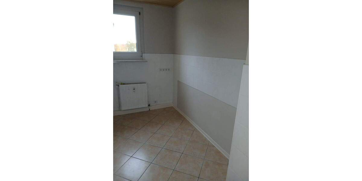 Etagenwohnung Groitzsch Großprießligk - 3 Zimmer, 56 m&sup2;, 454&euro; | Angebot:25674247