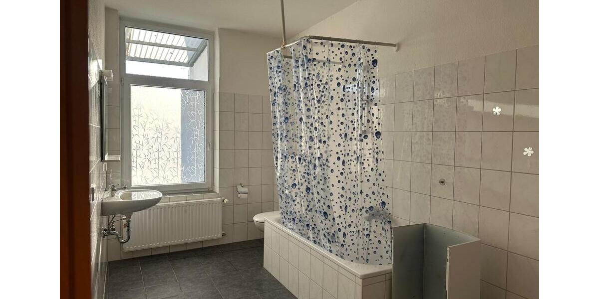 Erdgeschoßwohnung Wilhelmshaven - 2 Zimmer, 62 m&sup2;, 427&euro; | Angebot:24400038