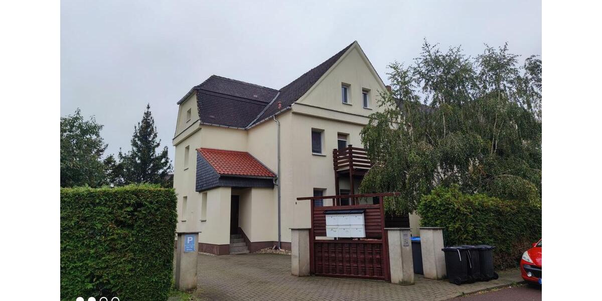 Dachgeschoßwohnung Bitterfeld-Wolfen Bitterfeld - 3 Zimmer, 85 m&sup2;, 645&euro; | Angebot:23744522