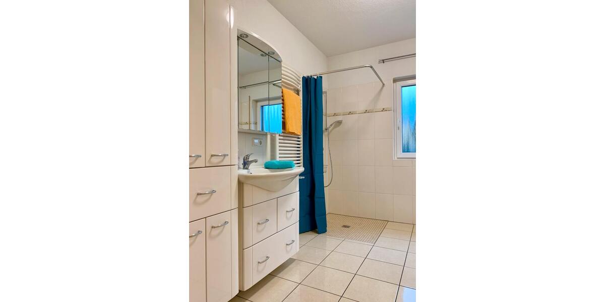 Bungalow Geisa - 3 Zimmer, 108 m&sup2;, 1.350&euro; | Angebot:26365198