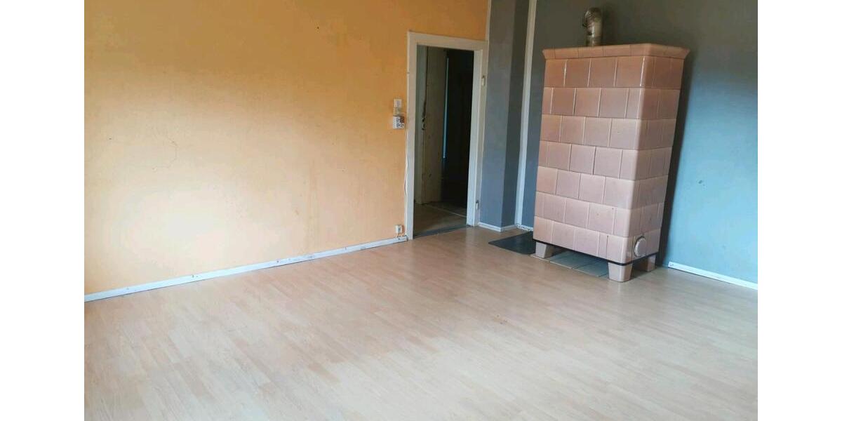 Etagenwohnung Nossen - 5 Zimmer, 110 m&sup2;, 769&euro; | Angebot:26011100