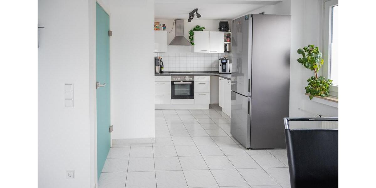 Etagenwohnung Köln Porz - 4 Zimmer, 120 m&sup2;, 1.450&euro; | Angebot:24570698
