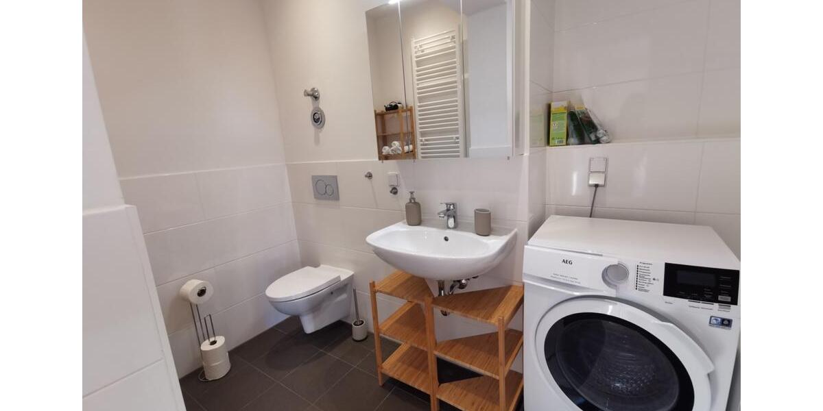 Wohnen auf Zeit Berlin Treptow-Köpenick - 4 Zimmer, 99 m&sup2;, 3.200&euro; | Angebot:26550851